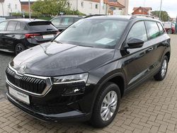 Schwarz Neu 2025 Skoda Karoq SUV | 35.490 € (Fairer Preis)