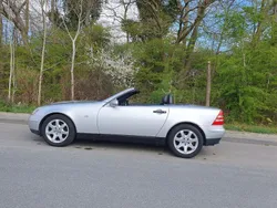 Mercedes SLK230