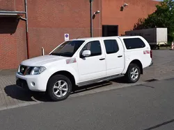 Weiß Gebraucht 2015 Nissan Navara SE Abholung | 9.270 € (Teuer)
