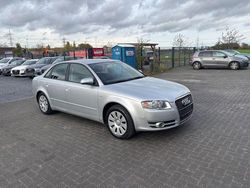 Silber Gebraucht 2005 Audi A4 Limousine | 4.750 € (Fairer Preis)