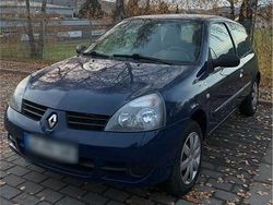 Blau Gebraucht 2006 Renault Clio II Campus Kleinwagen | 1.850 € (Fairer Preis)