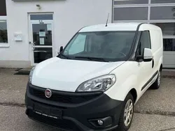 Colore esterno (weiß) Gebraucht 2016 Fiat Doblò Van / Kleinbus | 3.780 €
