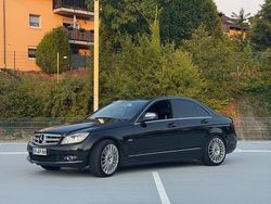 Schwarz Gebraucht 2007 Mercedes C200 Avantgarde Limousine | 5.300 € (Fairer Preis)