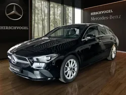 Schwarz Gebraucht 2022 Mercedes CLA180 Shooting Brake Kombi | 25.990 € (Guter Preis)