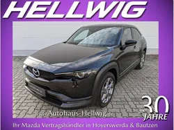 Jet black metallic Gebraucht 2021 Mazda MX30 Comfort SUV | 15.980 € (Fairer Preis)