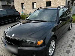 Schwarz Gebraucht 2003 BMW 320 Kombi | 1.700 € (Guter Preis)