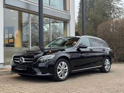 Schwarz unilack Gebraucht 2019 Mercedes C180 Avantgarde Kombi | 21.900 € (Fairer Preis)