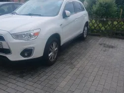 Weiß Gebraucht 2013 Mitsubishi ASX SUV | 7.500 € (Etwas zu teuer)