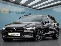 Grau Gebraucht 2024 Volvo V60 Kombi | 44.549 € (Fairer Preis)
