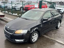 Schwarz Gebraucht 2014 Skoda Rapid Limousine | 3.999 € (Superpreis)