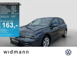 Delfingrau metallic Gebraucht 2024 VW Golf VIII Life Limousine | 23.990 € (Fairer Preis)