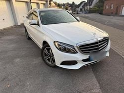 Weiß Gebraucht 2017 Mercedes C200 Exclusive Kombi | 21.300 € (Fairer Preis)