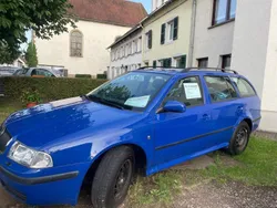 Blau Gebraucht 2003 Skoda Octavia Kombi | 4.000 € (Teuer)