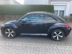 Schwarz Gebraucht 2012 VW Beetle Sport Limousine | 9.800 € (Etwas zu teuer)