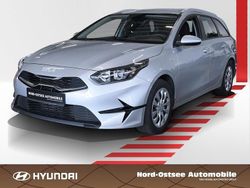 Silber Gebraucht 2023 Kia Ceed Sportswagon Kombi | 16.490 € (Superpreis)