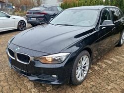 Schwarz Gebraucht 2014 BMW 320 Efficient Dynamics Kombi | 8.999 € (Superpreis)