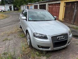 Silber Gebraucht 2006 Audi A3 Sportback Ambiente Limousine | 6.200 € (Teuer)