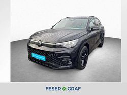 Deep black perleffekt Gebraucht 2024 VW Tiguan R-line SUV | 36.890 € (Guter Preis)