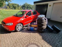 Rot Gebraucht 1998 Opel Astra Comfort Limousine | 2.222 €