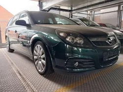 Grün Gebraucht 2005 Opel Vectra Sport Kombi | 1.900 € (Fairer Preis)