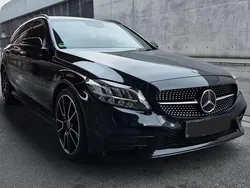 Schwarz Gebraucht 2020 Mercedes C300 AMG line Kombi | 31.200 € (Fairer Preis)