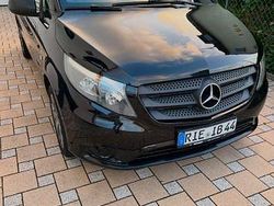 Schwarz Gebraucht 2015 Mercedes Vito Kombi | 11.950 € (Etwas zu teuer)