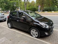Schwarz Gebraucht 2015 Hyundai ix20 Trend Kleinwagen | 7.400 € (Superpreis)