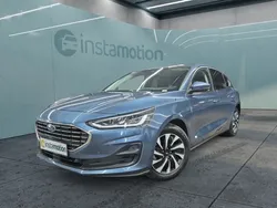 Blau Gebraucht 2022 Ford Focus Titanium | 18.650 € (Superpreis)