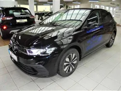 Deep black perleffekt Gebraucht 2023 VW Polo Move Limousine | 17.990 € (Fairer Preis)