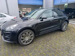 Schwarz Gebraucht 2015 Porsche Macan S SUV | 20.990 €