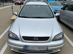 Silber Gebraucht 2004 Opel Astra Njoy Kombi | 2.600 € (Fairer Preis)