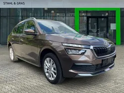 Braun Gebraucht 2020 Skoda Kamiq Style SUV | 17.990 € (Guter Preis)
