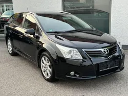 Schwarz Gebraucht 2009 Toyota Avensis Kombi | 5.990 € (Etwas zu teuer)