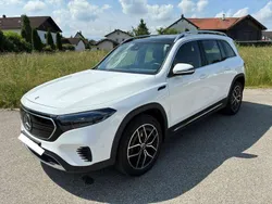 Weiß Gebraucht 2022 Mercedes EQB250 Electric Art SUV | 32.500 € (Teuer)