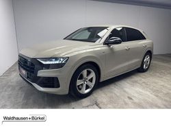 Vikunjabeige (metallic) Gebraucht 2022 Audi Q8 S-Line SUV | 65.950 € (Fairer Preis)