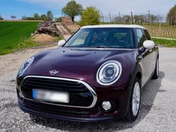 Rot Gebraucht 2019 Mini Cooper Clubman Kombi | 16.500 € (Fairer Preis)