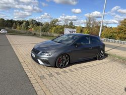 Grau Gebraucht 2018 Cupra Leon Coupé | 25.999 €