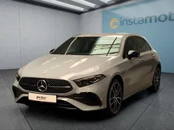 Grau Gebraucht 2025 Mercedes A250 Kleinwagen | 45.399 €