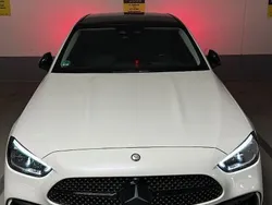 Weiß Gebraucht 2022 Mercedes C300e AMG Limousine | 45.000 €