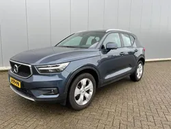 Blau Gebraucht 2020 Volvo XC40 Business Edition SUV | 17.945 €