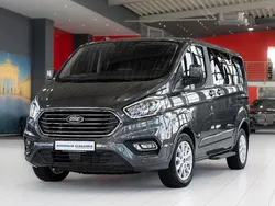 Grau Gebraucht 2020 Ford Tourneo Custom Titanium Van / Kleinbus | 34.980 € (Guter Preis)