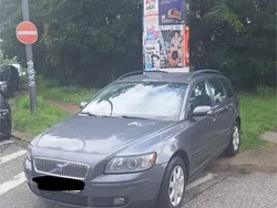Grau Gebraucht 2006 Volvo V50 Kombi | 1.400 € (Superpreis)