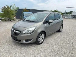 Grau Gebraucht 2015 Opel Meriva Style Van / Kleinbus | 4.570 € (Superpreis)