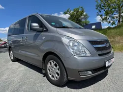 Grau Gebraucht 2011 Hyundai H-1 Van / Kleinbus | 10.900 € (Teuer)