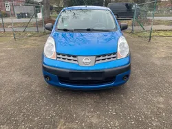 Blau Gebraucht 2006 Nissan Note Van / Kleinbus | 1.900 € (Fairer Preis)