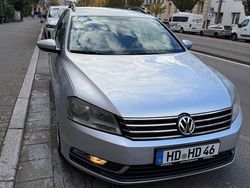 Grau Gebraucht 2012 VW Passat Kombi | 7.300 € (Guter Preis)
