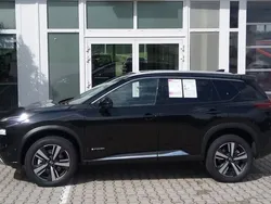 Diamant black metallic Gebraucht 2024 Nissan X-Trail Tekna+ SUV | 47.690 €