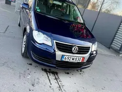 Schwarz Gebraucht 2006 VW Touran Trendline Van / Kleinbus | 4.500 € (Teuer)