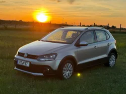 Gebraucht 2012 VW Polo Cross Kleinwagen | 9.000 € (Fairer Preis)