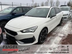"candy" weiss Gebraucht 2022 Cupra Leon VZ Kombi | 22.999 € (Guter Preis)